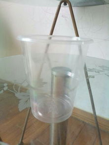 這個塑料杯能裝多少毫升水